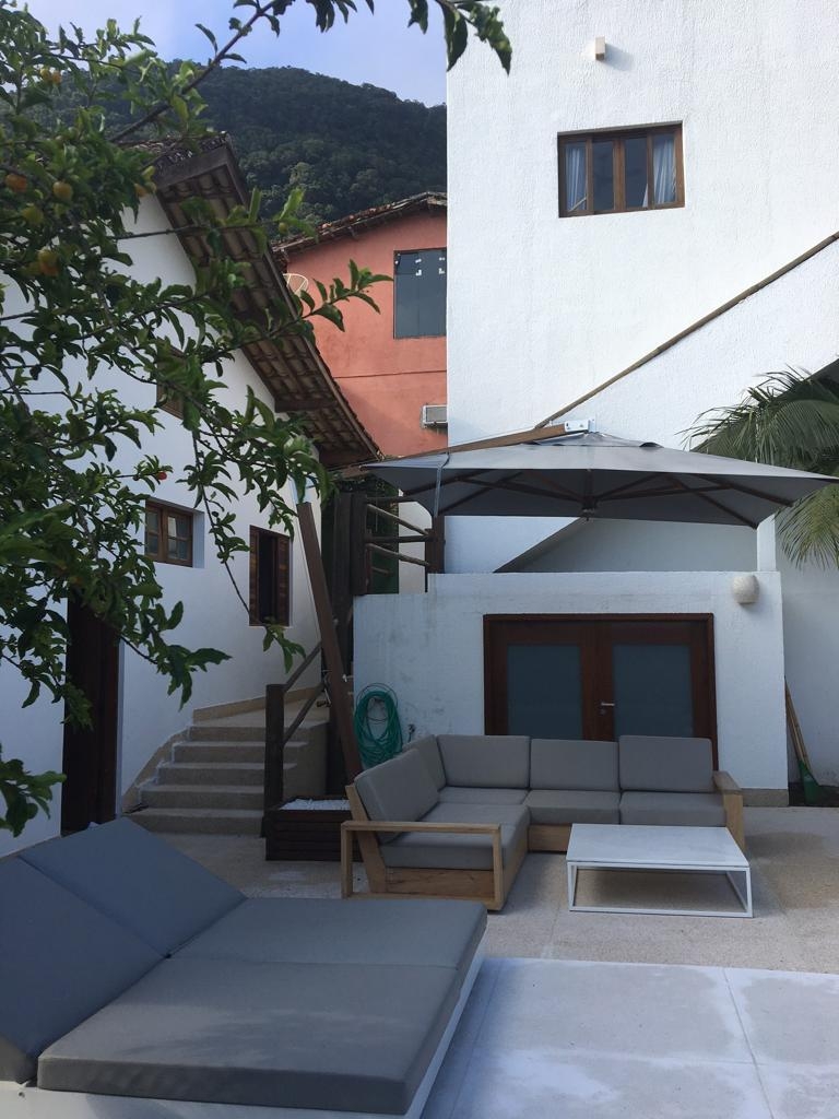 Casa à venda com 6 quartos, 350m² - Foto 8