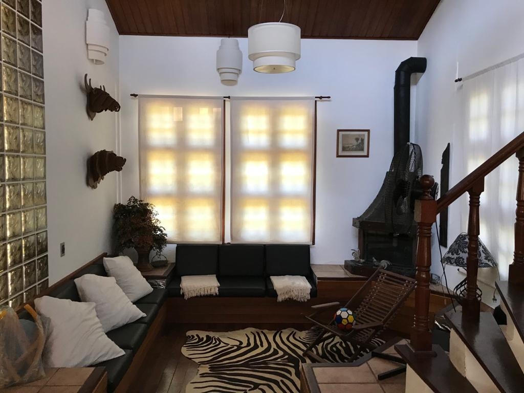 Casa à venda com 4 quartos, 200m² - Foto 34