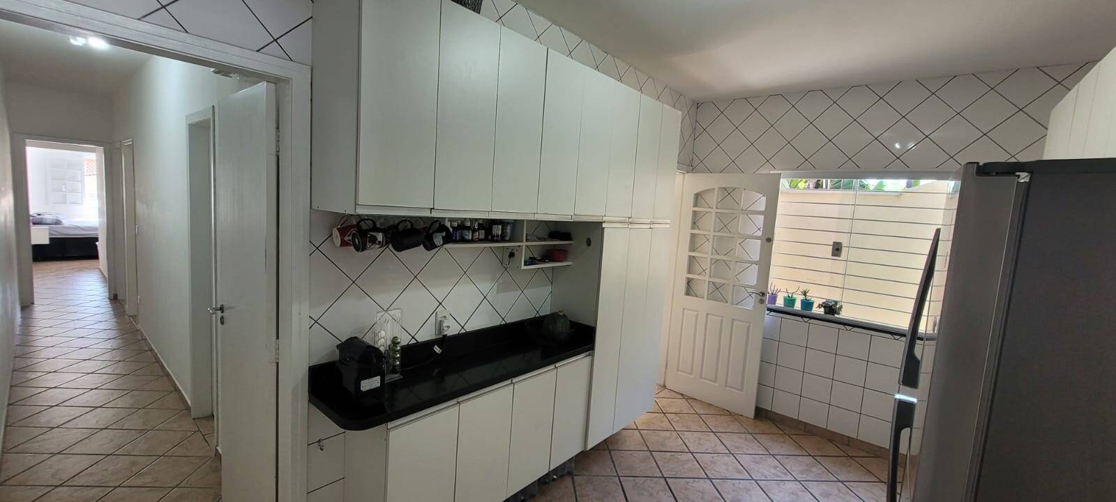 Casa à venda com 3 quartos, 170m² - Foto 25