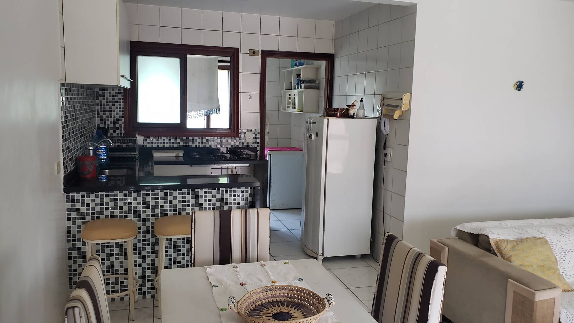 Apartamento à venda com 3 quartos, 95m² - Foto 1